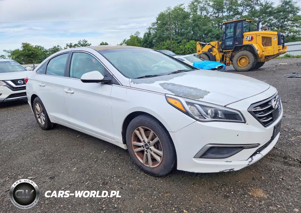2016 Hyundai Sonata Se VIN:5NPE24AF2GH363472 - 4