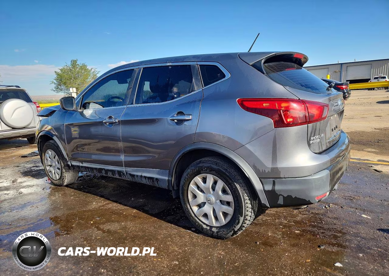 2019 Nissan Rogue Sport S VIN:JN1BJ1CP3KW240635 - 2