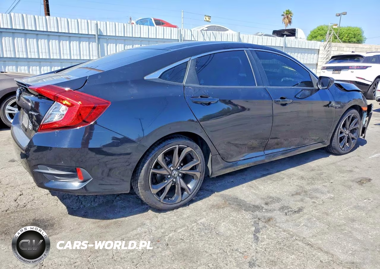 2019 Honda Civic Sport VIN:19XFC2F8XKE203417 - 3