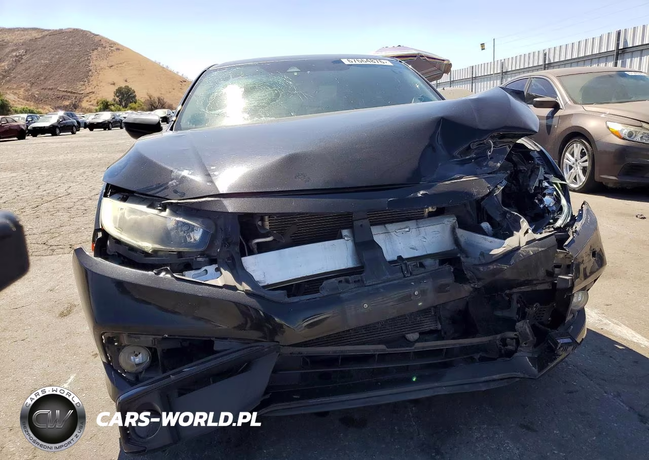 2019 Honda Civic Sport VIN:19XFC2F8XKE203417 - 5
