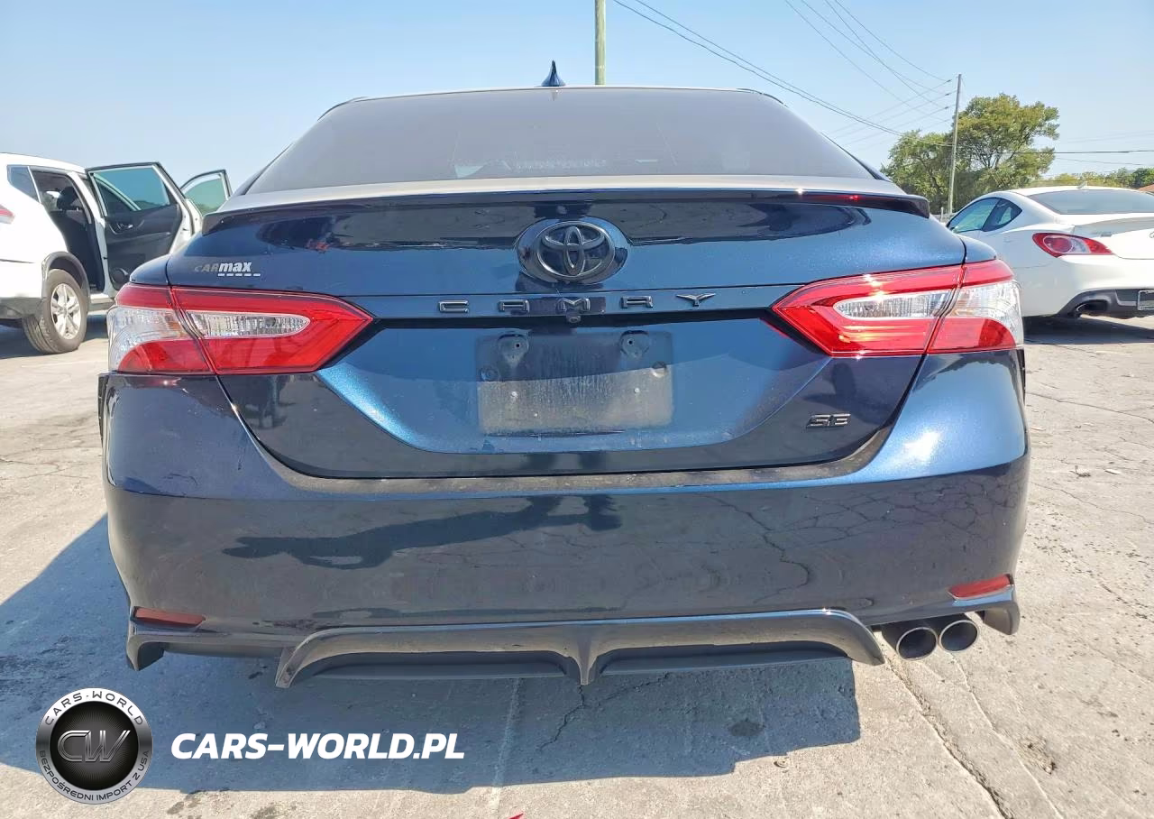 2020 Toyota Camry Se VIN:4T1G11AK4LU970136 - 6