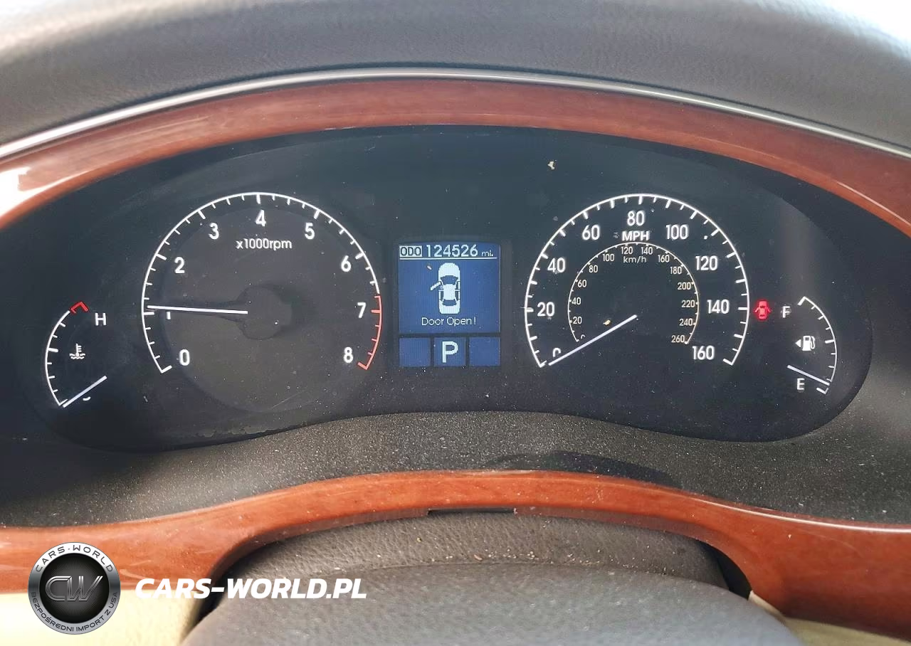 2012 Hyundai Genesis 3.8L VIN:KMHGC4DD1CU191706 - 9