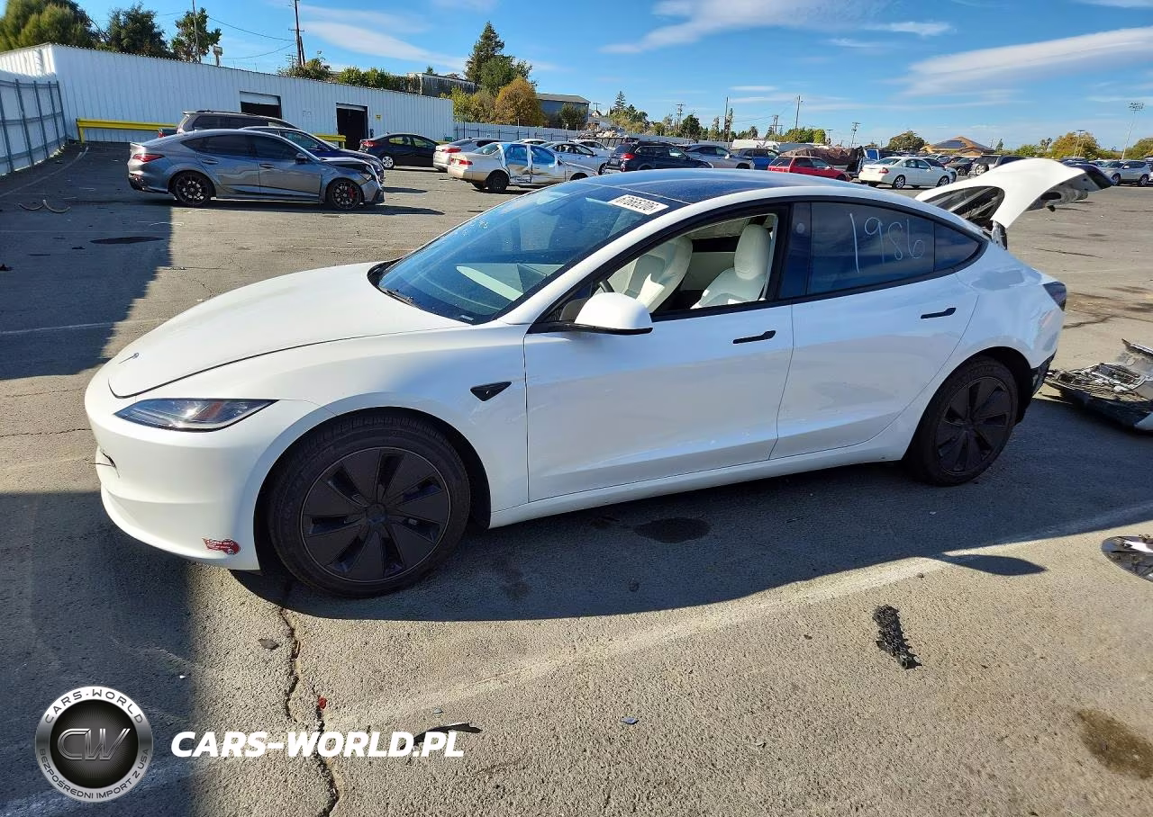2024 Tesla Model 3