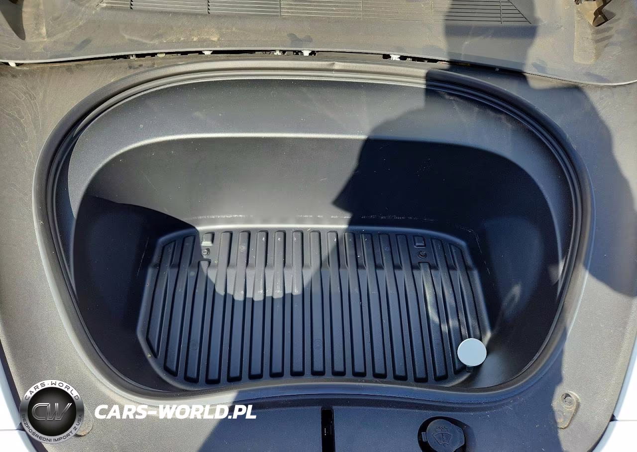 2024 Tesla Model 3 VIN:5YJ3E1EA6RF847125 - 12