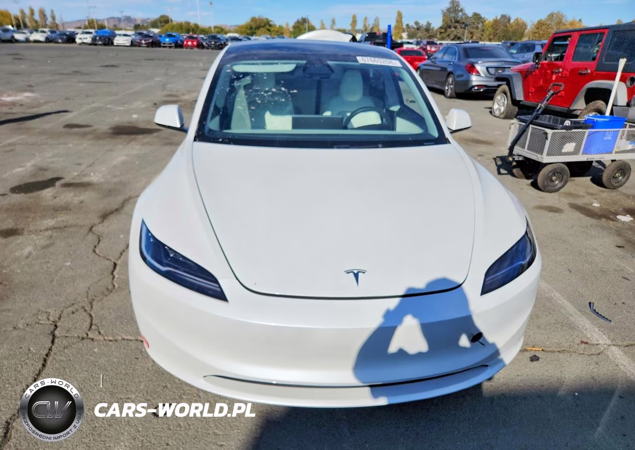 2024 Tesla Model 3 VIN:5YJ3E1EA6RF847125 - 5