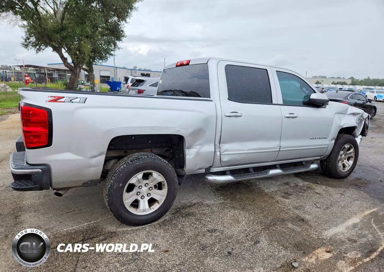 2018 Chevrolet Silverado K1500 Lt VIN:3GCUKREC8JG567508 - 3