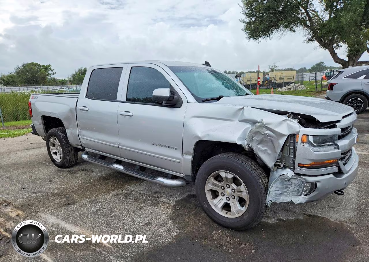 2018 Chevrolet Silverado K1500 Lt VIN:3GCUKREC8JG567508 - 4