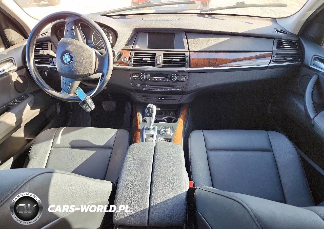 2011 BMW X5 xDrive35I VIN:5UXZV4C50BL739084 - 8