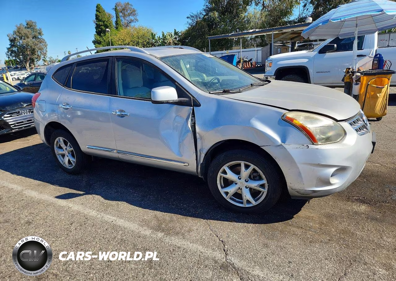 2011 Nissan Rogue S VIN:JN8AS5MT3BW560454 - 4