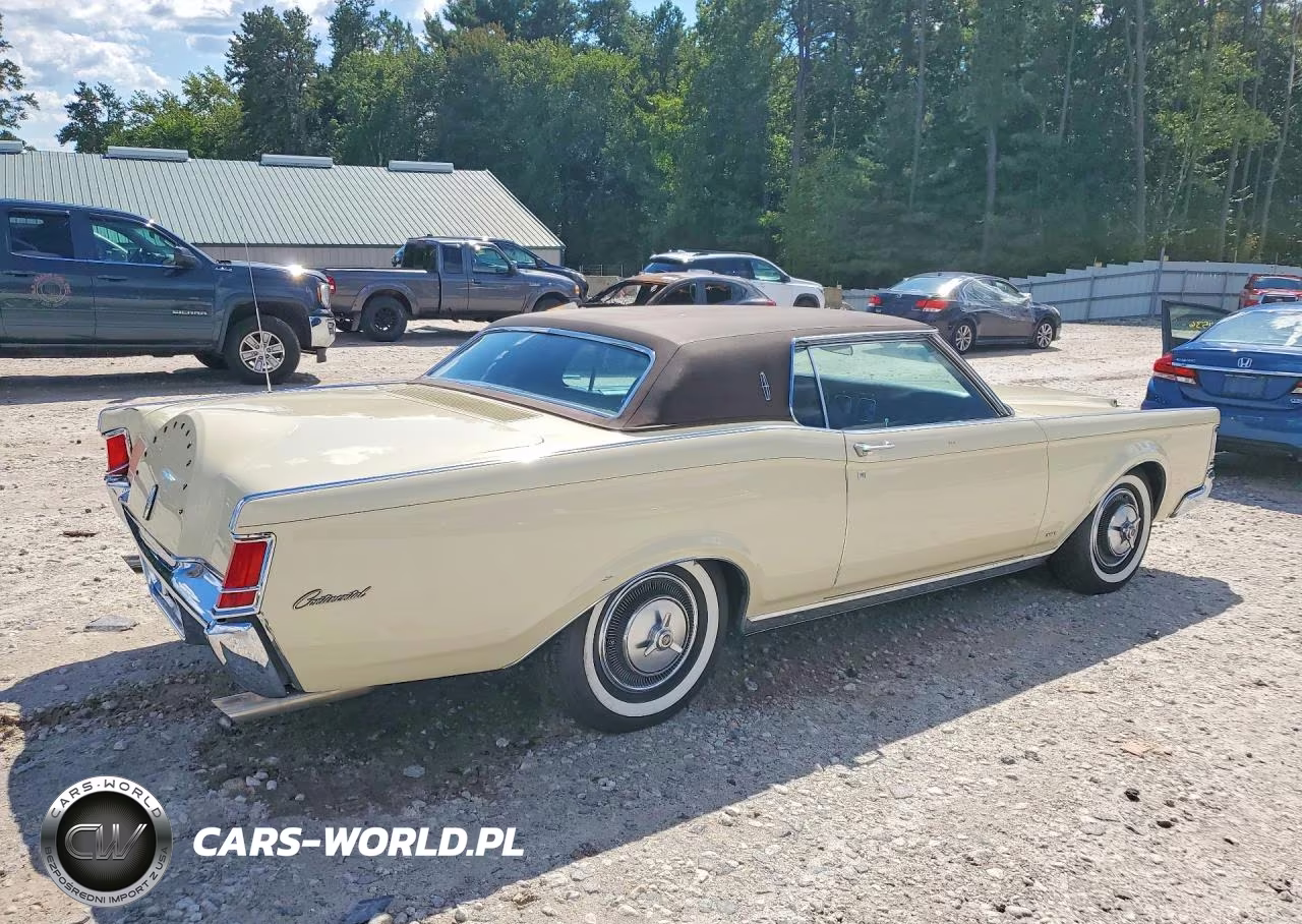 1970 Lincoln Continental VIN:0Y89A832060 - 3