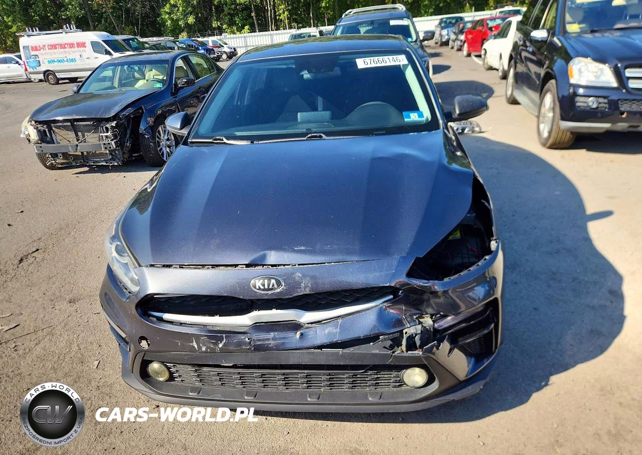 2019 Kia Forte Lxs VIN:3KPF24AD7KE083692 - 5