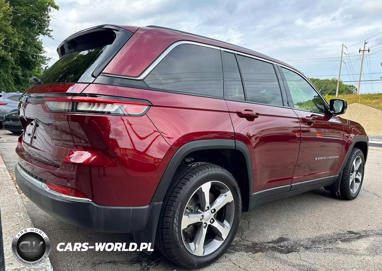 2023 Jeep Grand Cherokee Limited 4Xe VIN:1C4RJYB65PC650651 - 3
