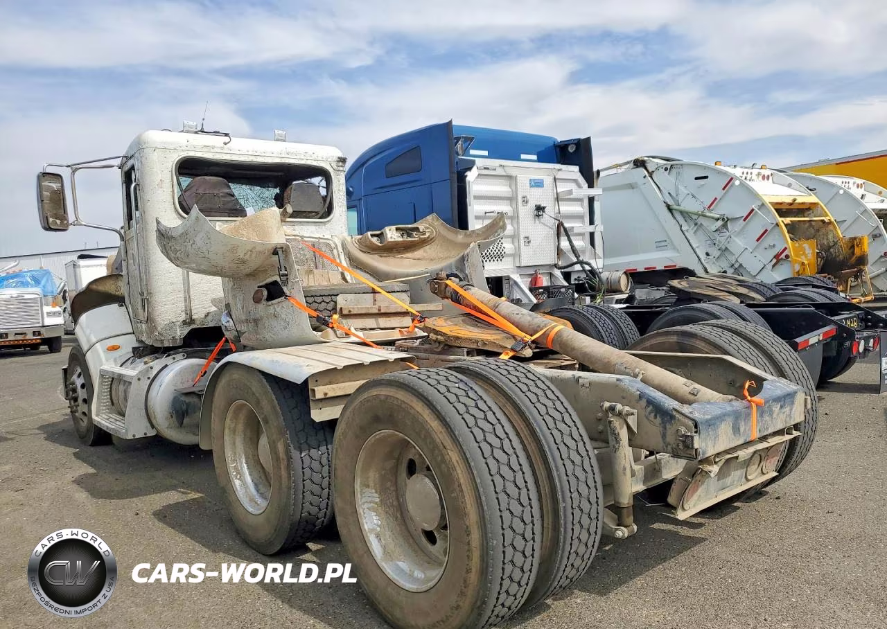 2012 Peterbilt 384 Semi Truck VIN:1XPVDP9X5CD165475 - 2