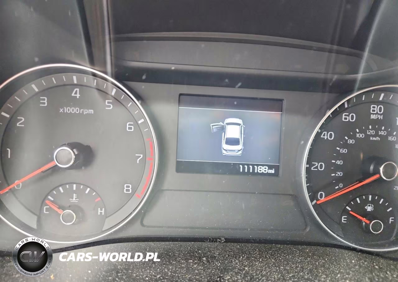 2019 Kia Forte Lxs VIN:3KPF24AD7KE004196 - 9