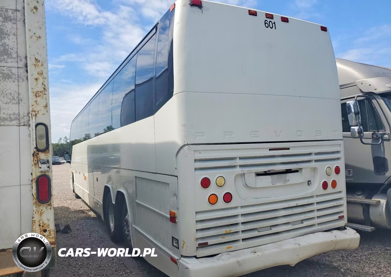 2006 Prevost Bus VIN:2PCH3349361010393 - 3