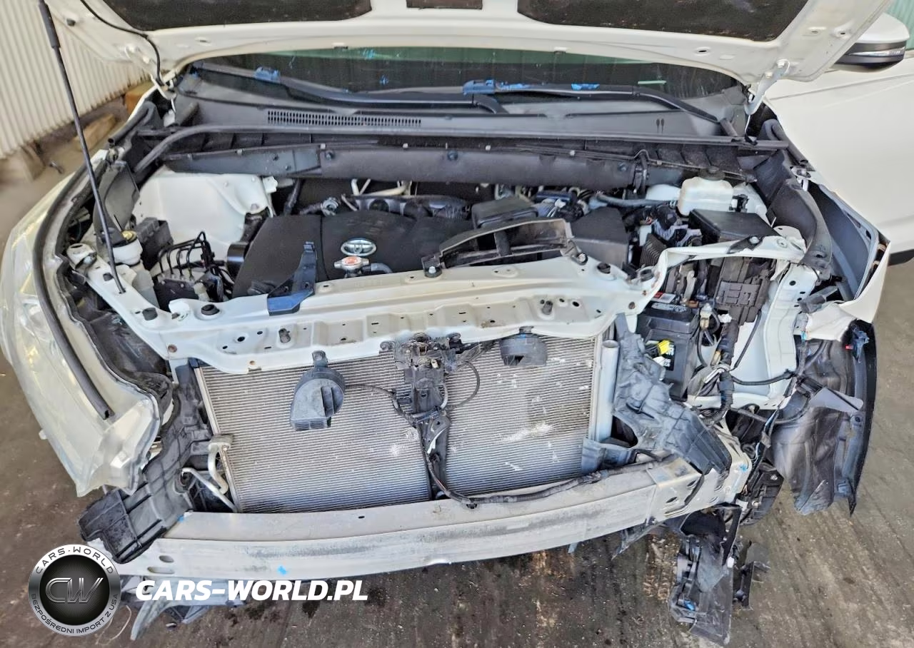 2019 Toyota Highlander Le Plus VIN:5TDZZRFH9KS300764 - 12