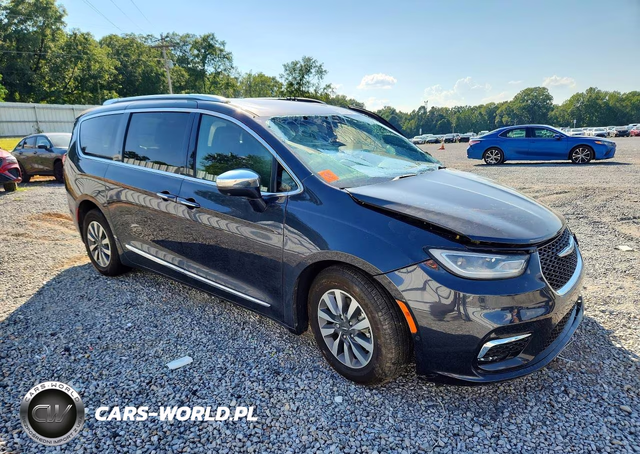 2021 Chrysler Pacifica Hybrid Limited VIN:2C4RC1S70MR563057 - 4