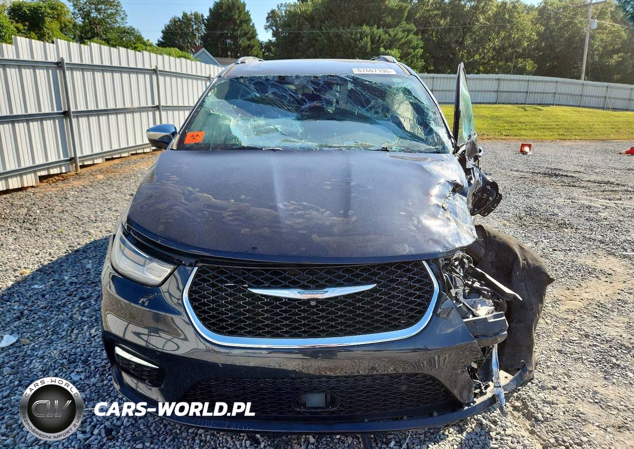 2021 Chrysler Pacifica Hybrid Limited VIN:2C4RC1S70MR563057 - 5
