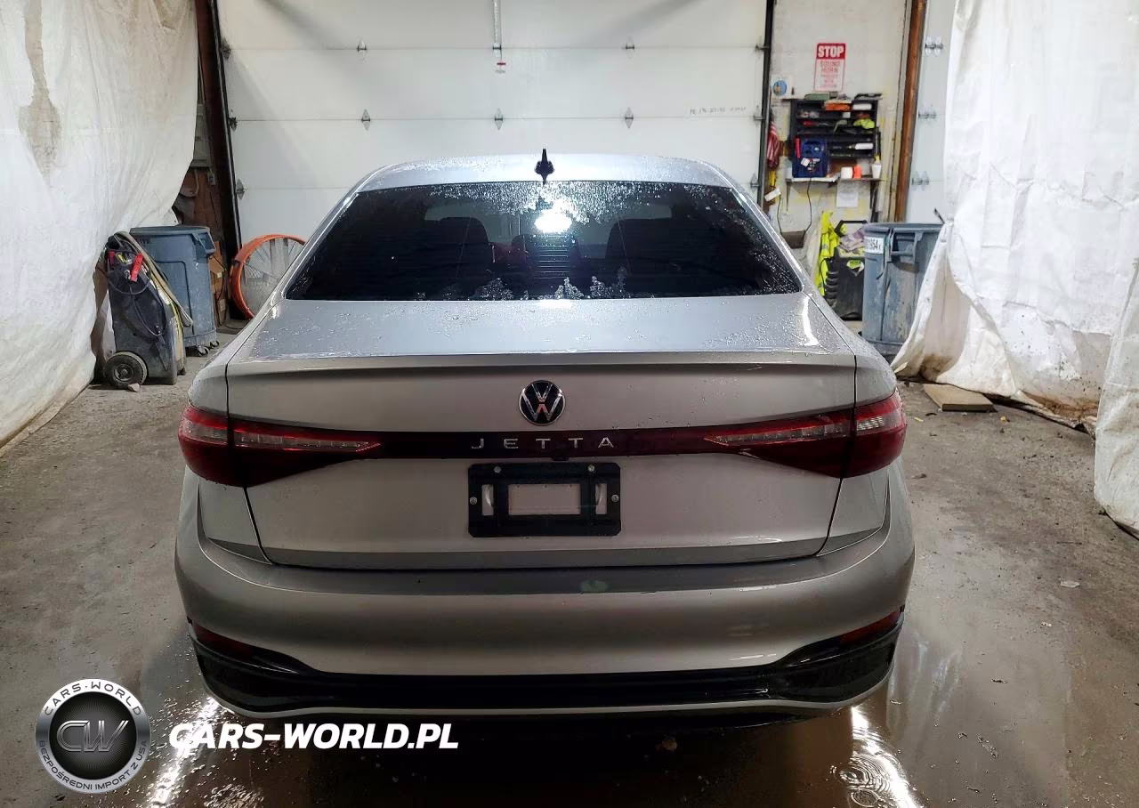 2025 Volkswagen Jetta S VIN:3VW5X7BU7SM027929 - 6