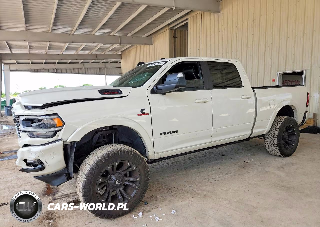 2020 Ram 2500 Laramie VIN:3C6UR5FL7LG193616 - 1