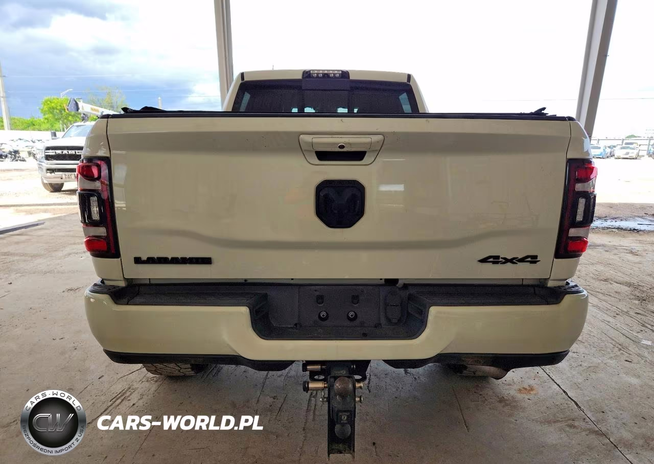 2020 Ram 2500 Laramie VIN:3C6UR5FL7LG193616 - 6