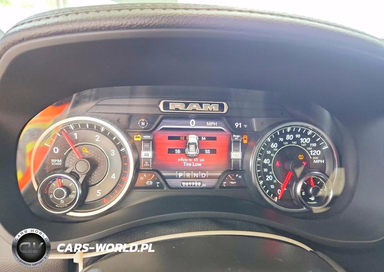 2020 Ram 2500 Laramie VIN:3C6UR5FL7LG193616 - 9