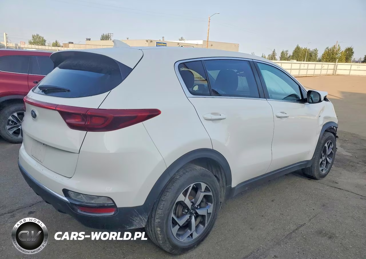 2021 Kia Sportage Lx VIN:KNDPMCAC2M7942061 - 3