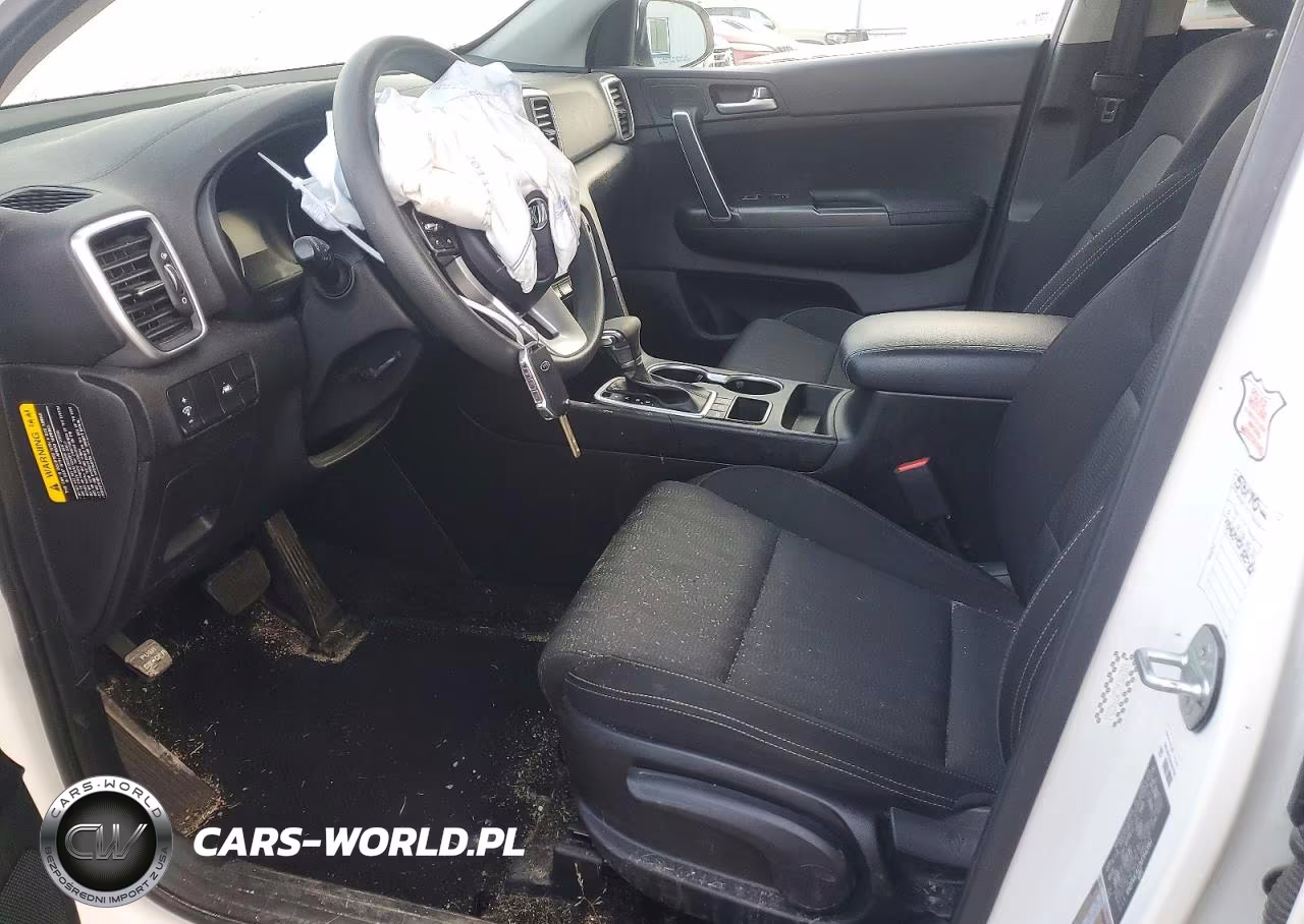 2021 Kia Sportage Lx VIN:KNDPMCAC2M7942061 - 7
