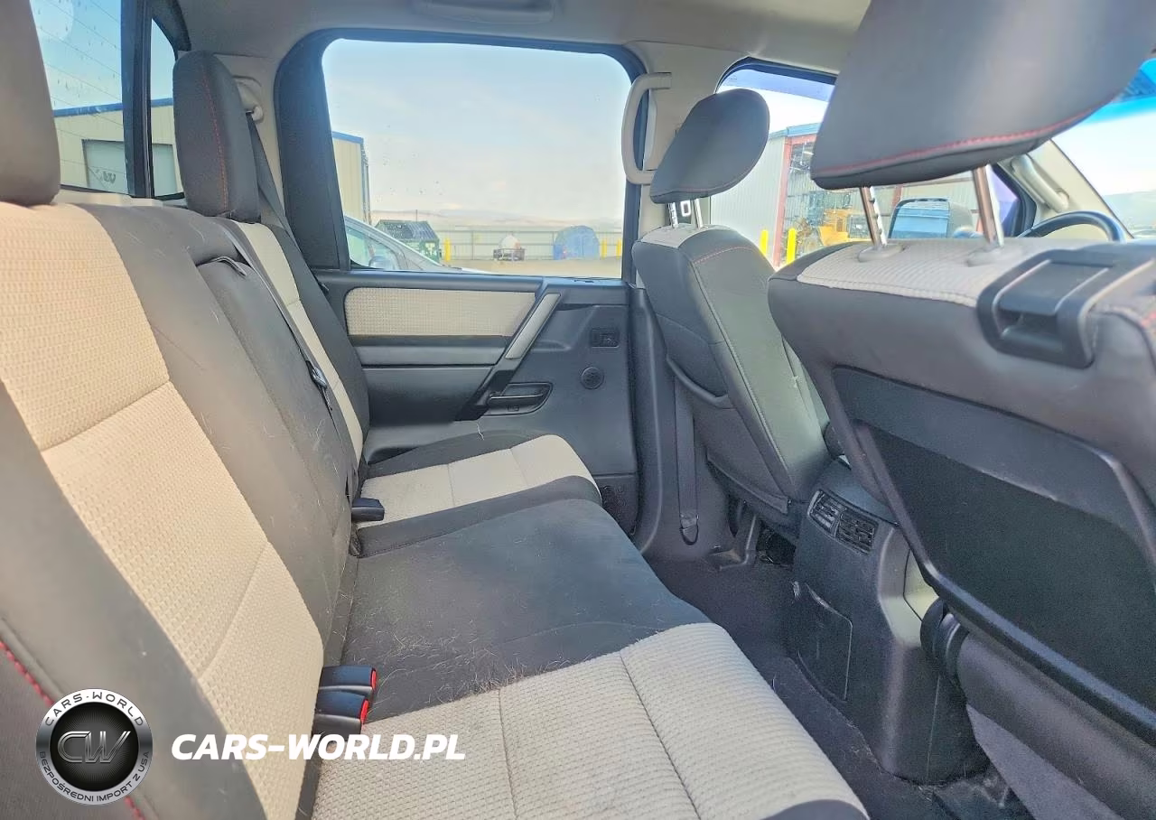 2012 Nissan Titan Sv VIN:1N6BA0EC2CN313774 - 10