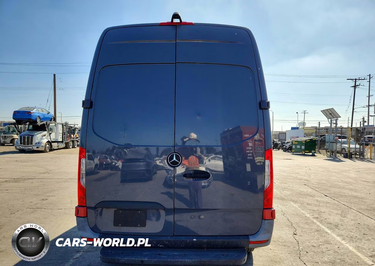 2022 Mercedes-Benz Sprinter 2500 VIN:W1Y4DBHY5NT103783 - 6
