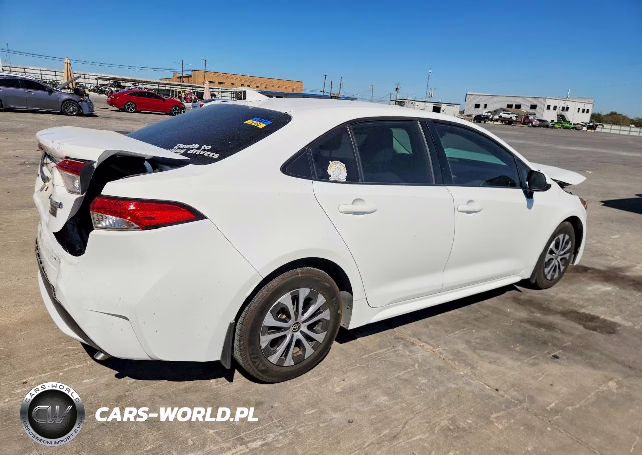 2022 Toyota Corolla Le VIN:JTDEAMDE7N3011552 - 3