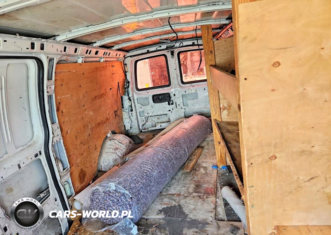 2016 Chevrolet Express G2500 VIN:1GCWGBFF4G1128064 - 10