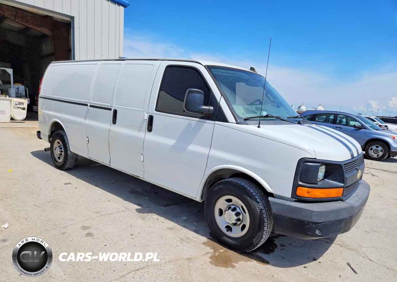 2016 Chevrolet Express G2500 VIN:1GCWGBFF4G1128064 - 4