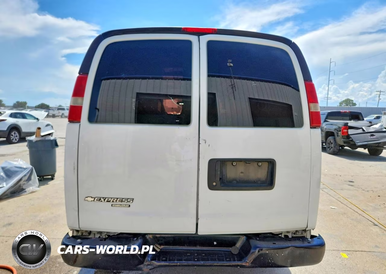 2016 Chevrolet Express G2500 VIN:1GCWGBFF4G1128064 - 6