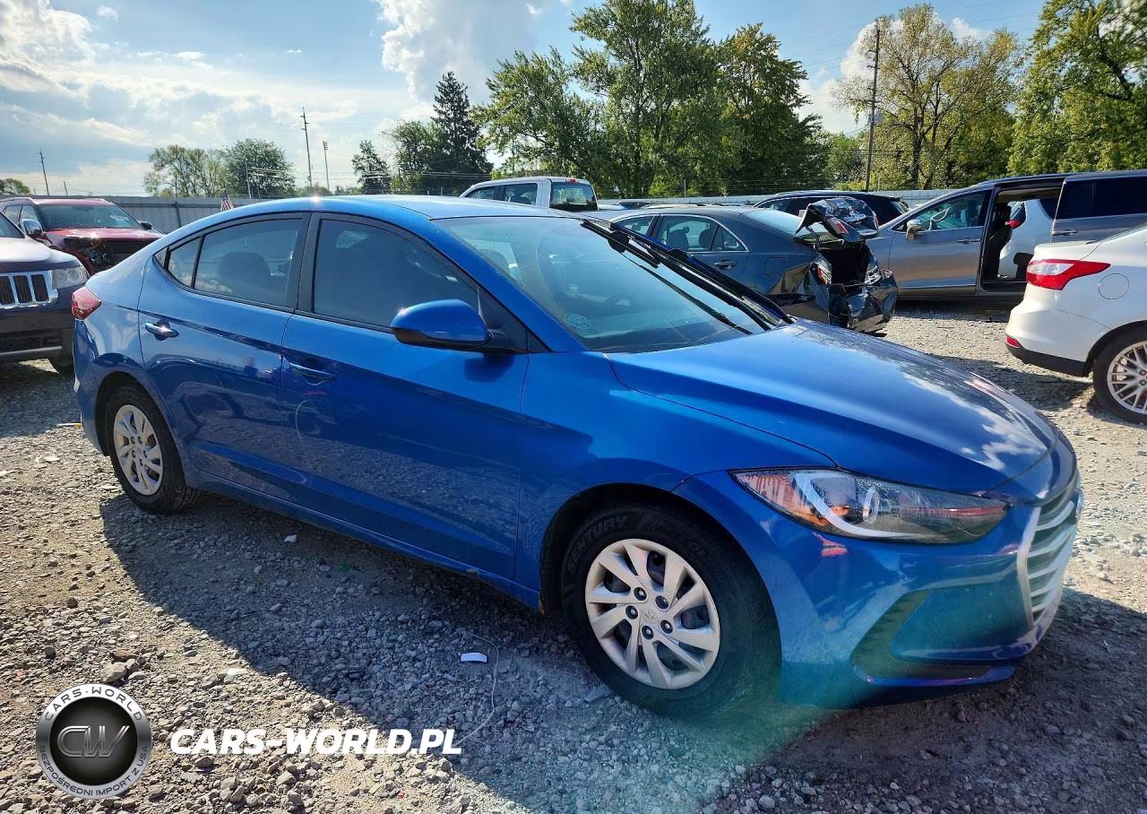 2018 Hyundai Elantra Se VIN:KMHD74LF1JU582247 - 4