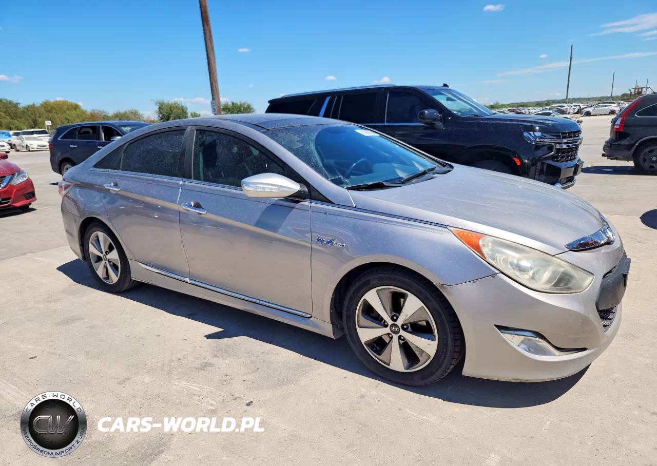 2012 Hyundai Sonata Hybrid VIN:KMHEC4A46CA061398 - 4