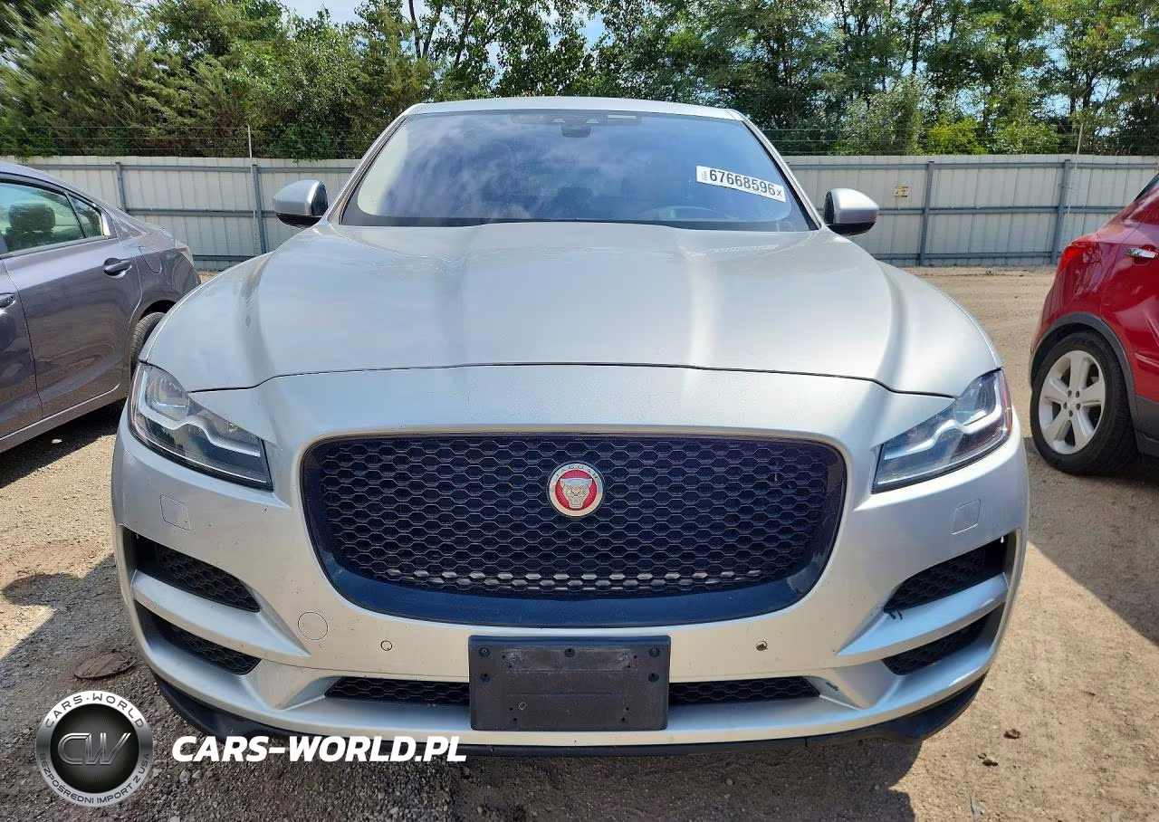 2017 Jaguar F-Pace Prestige VIN:SADCK2BV6HA085660 - 5
