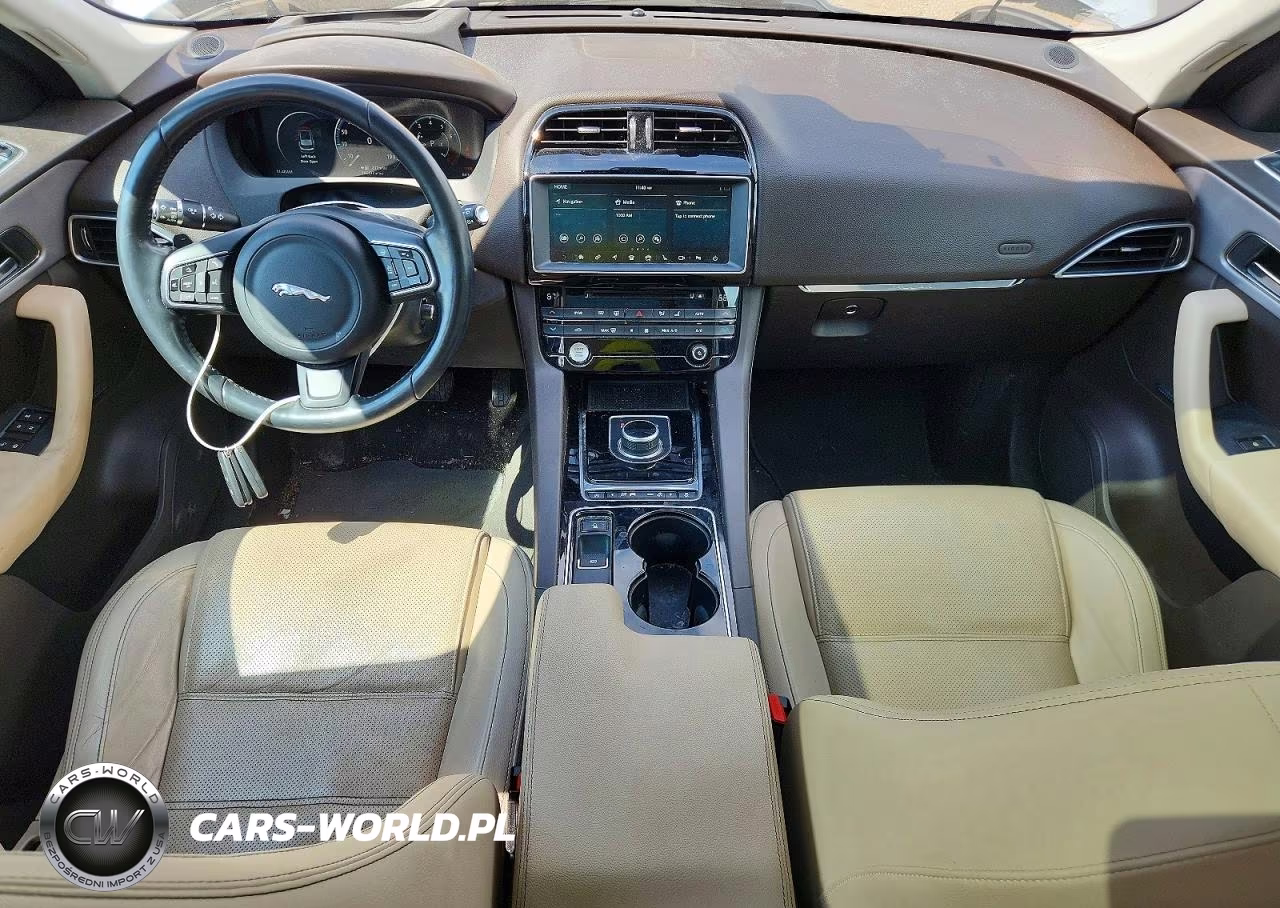 2017 Jaguar F-Pace Prestige VIN:SADCK2BV6HA085660 - 8