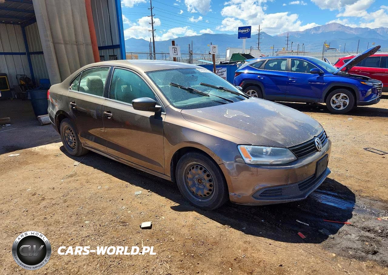2013 Volkswagen Jetta Base VIN:3VW2K7AJ6DM350767 - 4