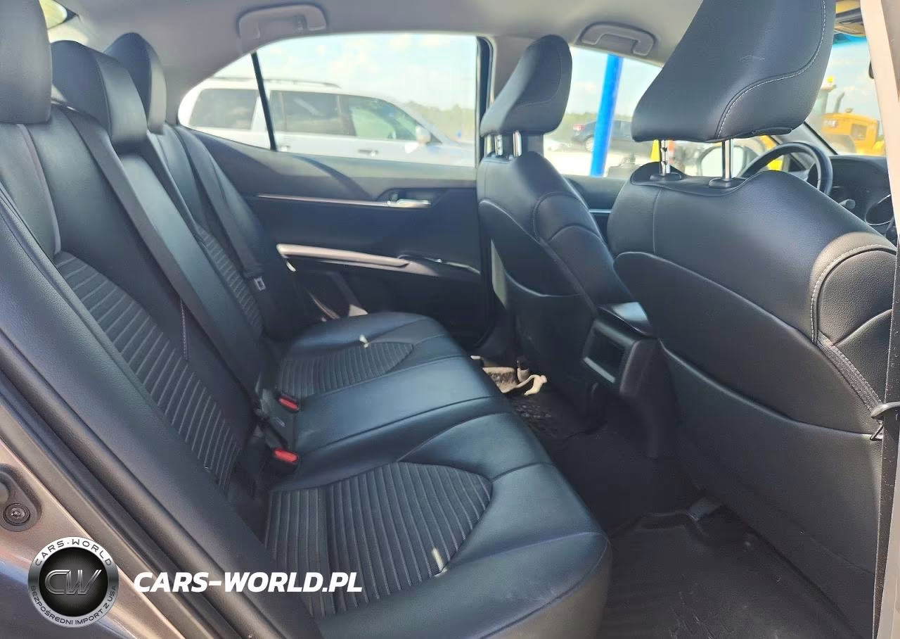 2019 Toyota Camry Se VIN:4T1B11HK8KU783741 - 10