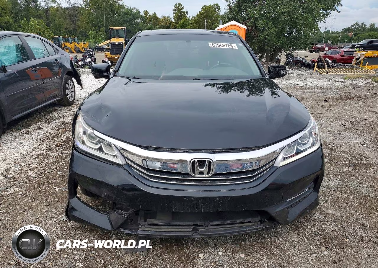 2017 Honda Accord Exl VIN:1HGCR3F81HA009802 - 5