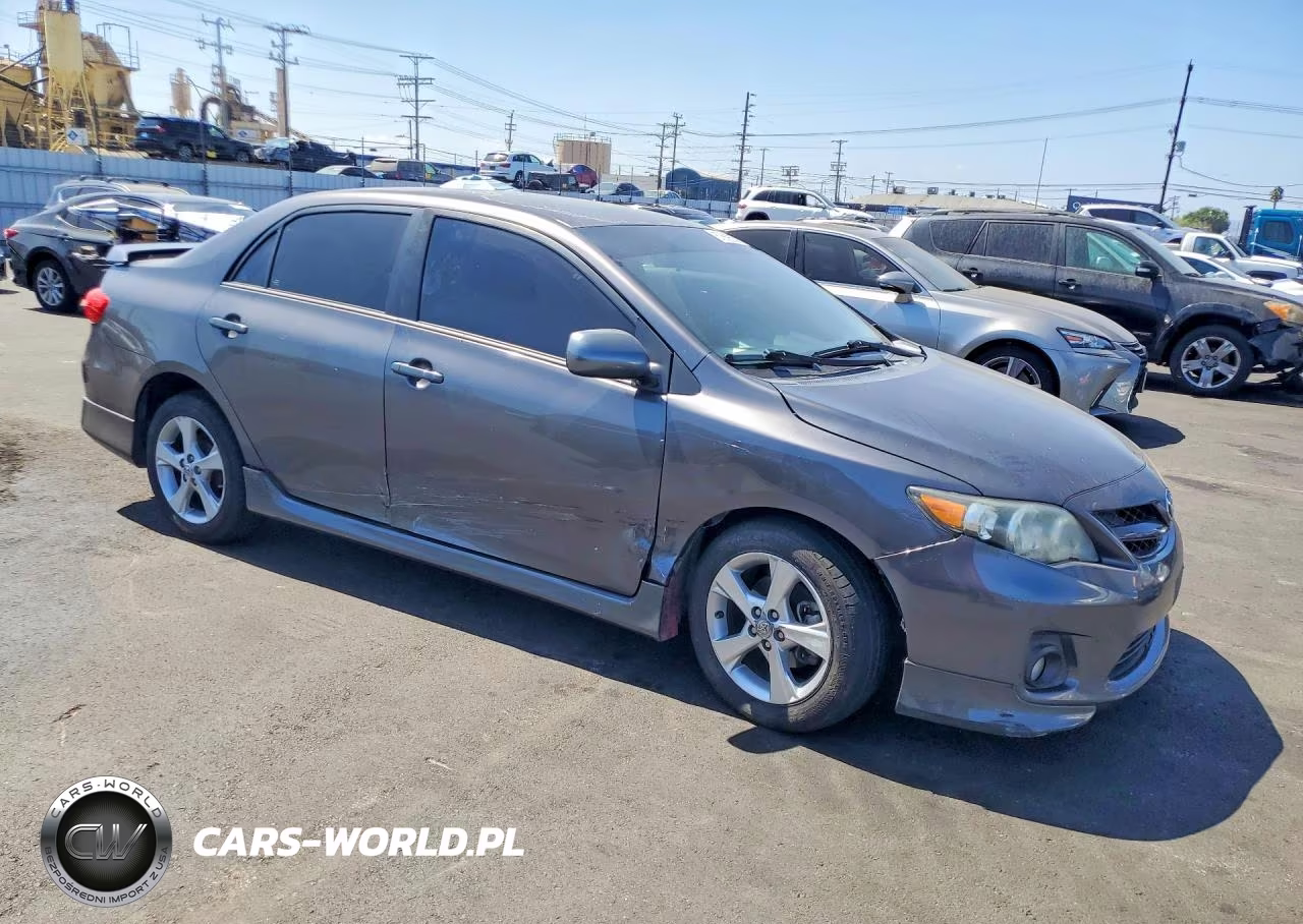 2013 Toyota Corolla S VIN:5YFBU4EEXDP125172 - 4