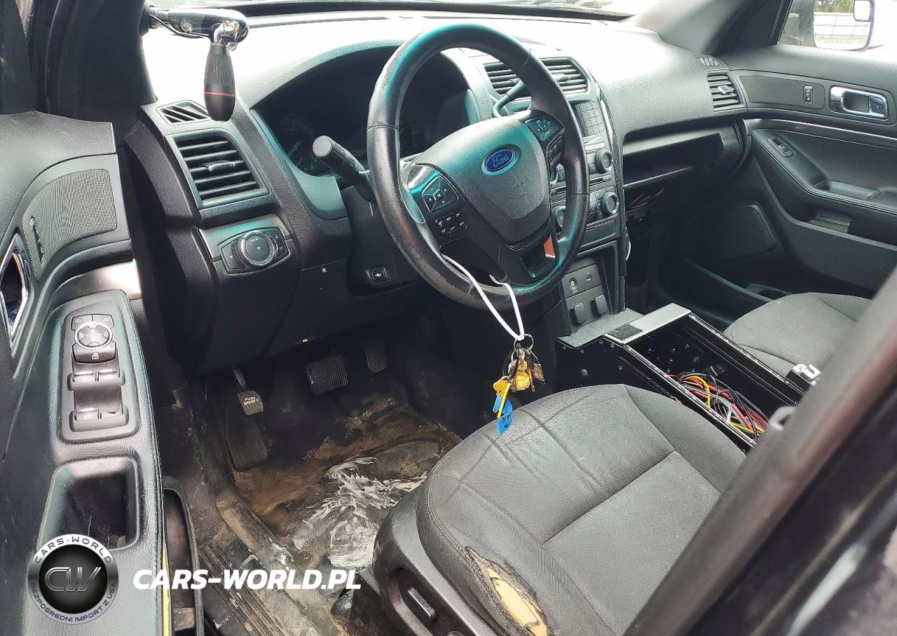 2017 Ford Explorer Police Interceptor VIN:1FM5K8AR3HGA13285 - 8