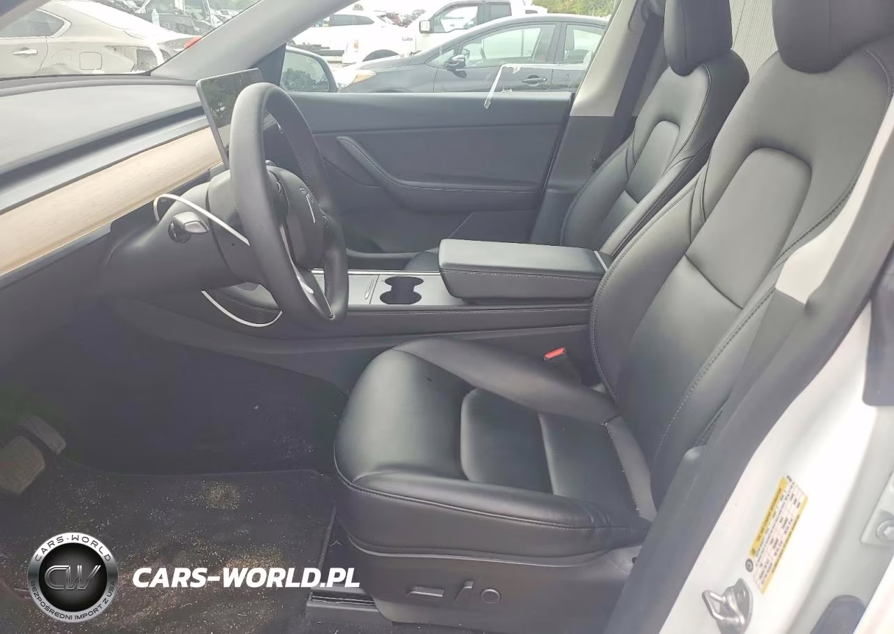 2021 Tesla Model Y VIN:5YJYGAEEXMF207589 - 7