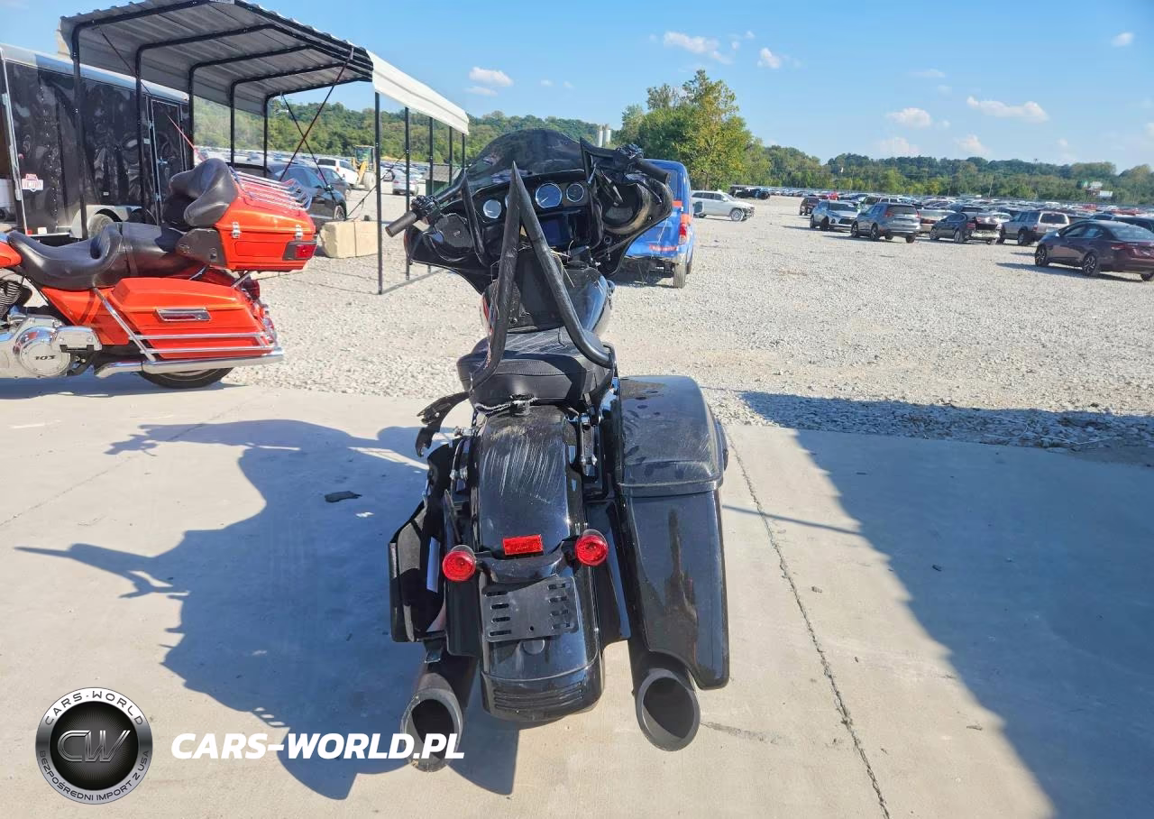 2023 Harley-Davidson Flhxs VIN:1HD1KRP1XPB653823 - 4