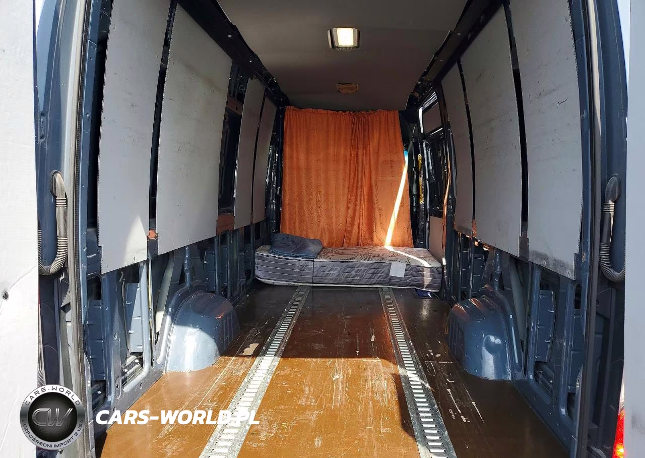 2019 Mercedes-Benz Sprinter 2500-3500 Delivery Van VIN:WD4PF1CD4KP109188 - 10