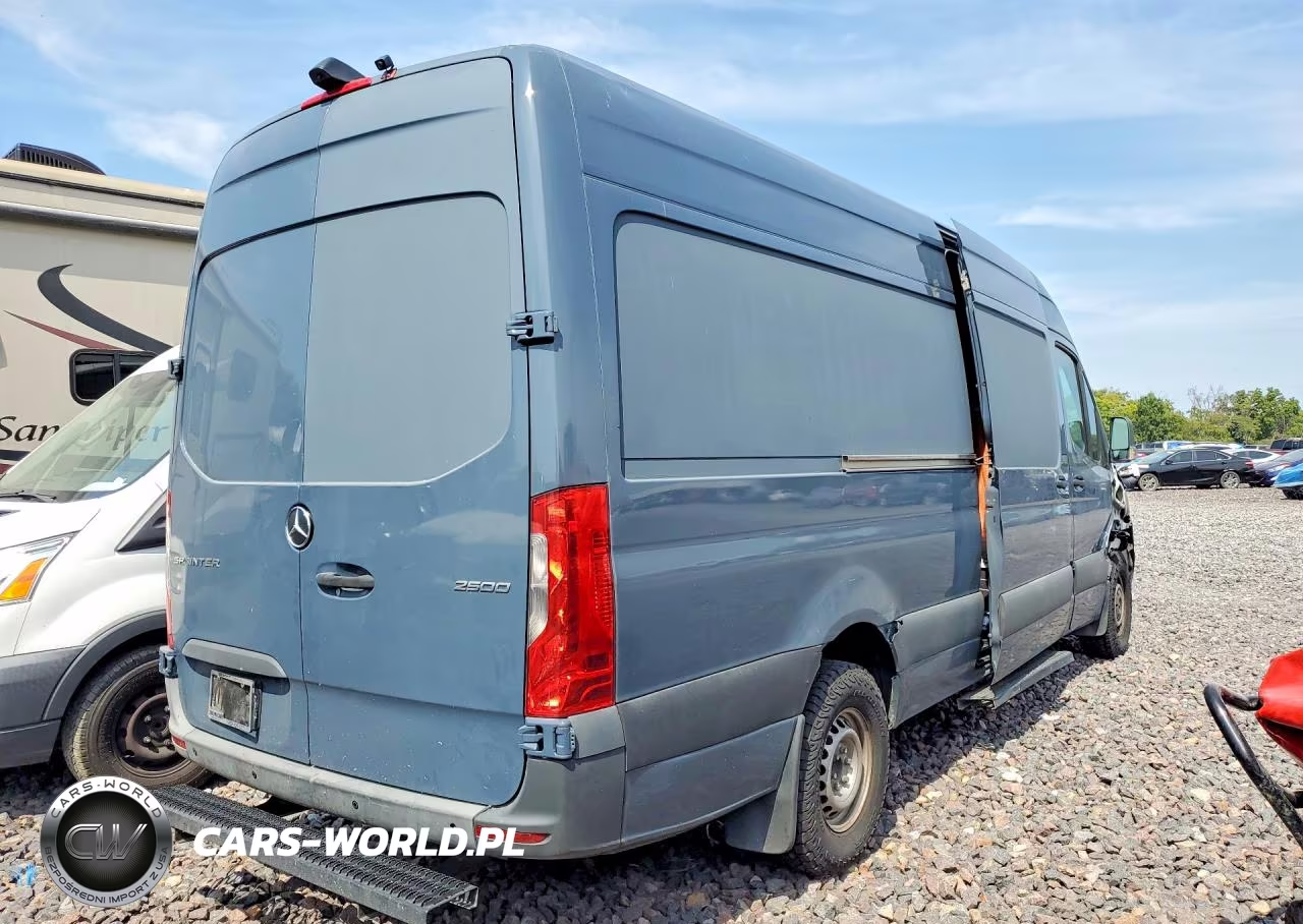 2019 Mercedes-Benz Sprinter 2500-3500 Delivery Van VIN:WD4PF1CD4KP109188 - 3