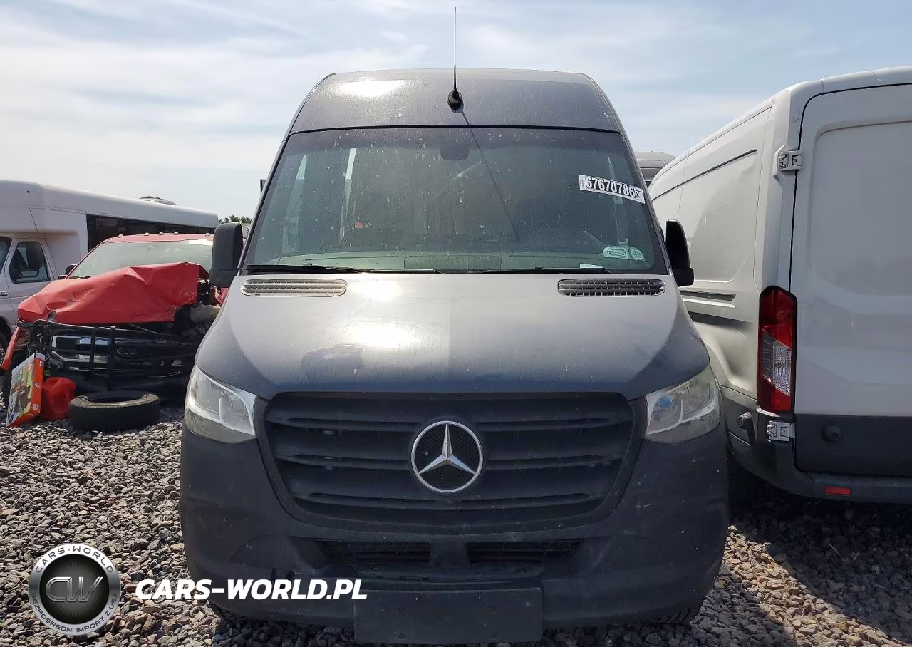2019 Mercedes-Benz Sprinter 2500-3500 Delivery Van VIN:WD4PF1CD4KP109188 - 5