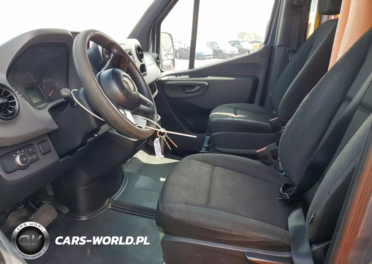 2019 Mercedes-Benz Sprinter 2500-3500 Delivery Van VIN:WD4PF1CD4KP109188 - 7