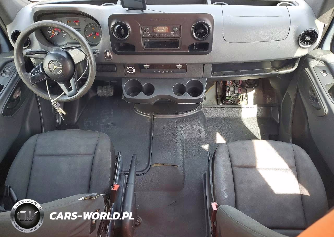 2019 Mercedes-Benz Sprinter 2500-3500 Delivery Van VIN:WD4PF1CD4KP109188 - 8